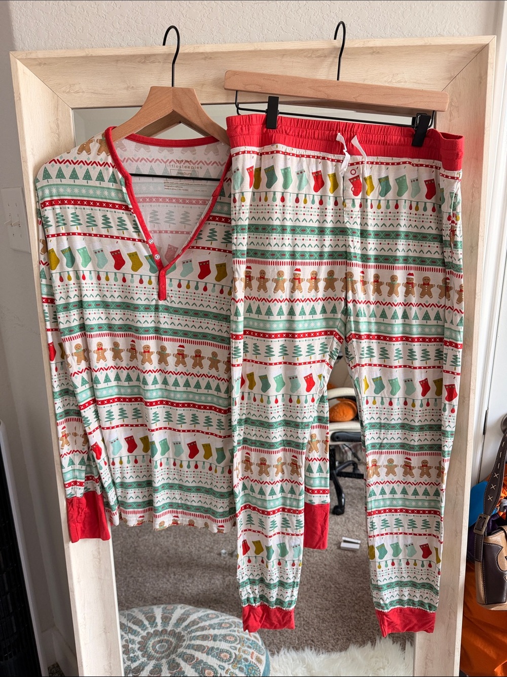 Little Sleepies Gingerbread Christmas Pajama Set Bamboo Medium - Picture 1 of 4